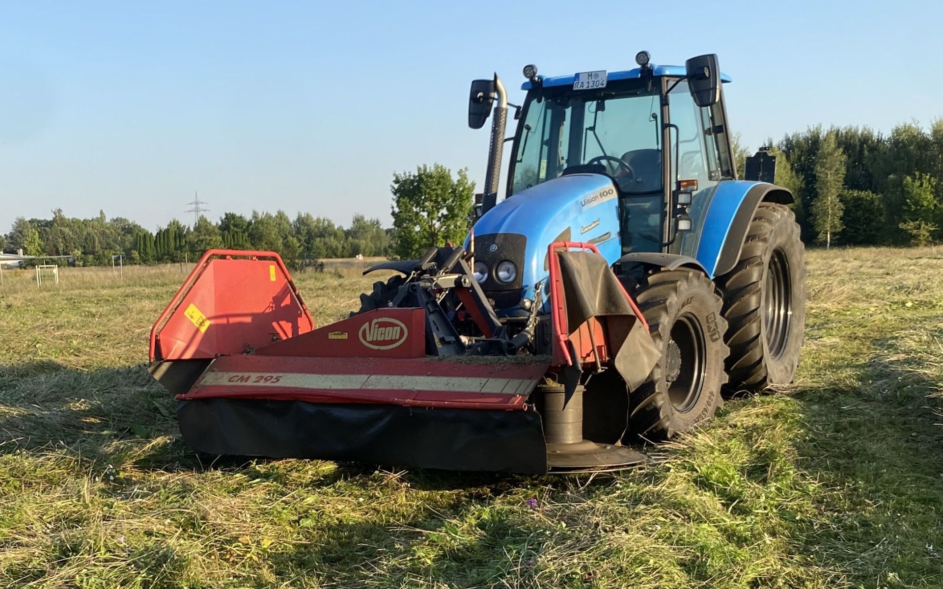 Bulldog mit M&auml;hwerk